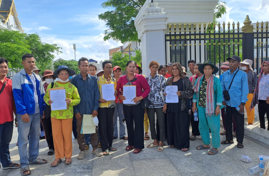 ពលរដ្ឋ ១៦គ្រួសារនៅស្រុកស្រែអំបិលសុំអន្តរាគមន៍ពីក្រសួងរៀបចំដែនដីចេញប័ណ្ណកម្មសិទ្ធិដីធ្លី